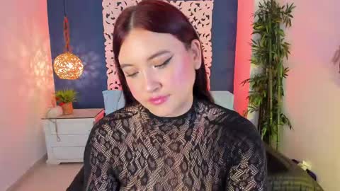   online show from May 11, 7:44 pm
