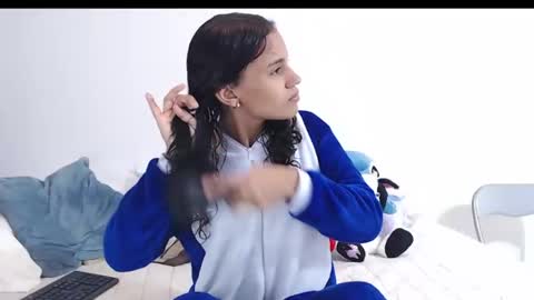 Corey Bless online show from October 25, 11:29 am