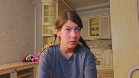 Snapshot of corriezarella chatting on September 29, 4:34 pm call me Alice online show from September 29, 4:34 pm