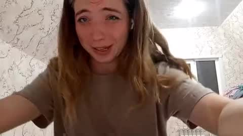 Nikole online show from September 11, 5:35 pm