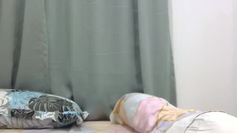 Liz Gwyneth Charlota online show from May 16, 4:17 pm