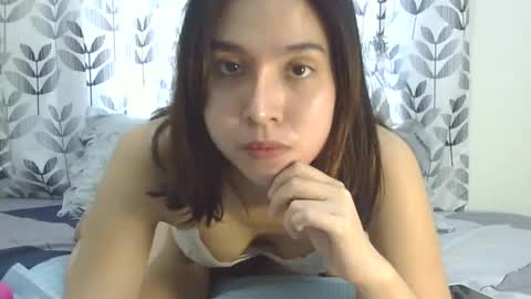 Liz Gwyneth Charlota online show from January 18, 6:53 am