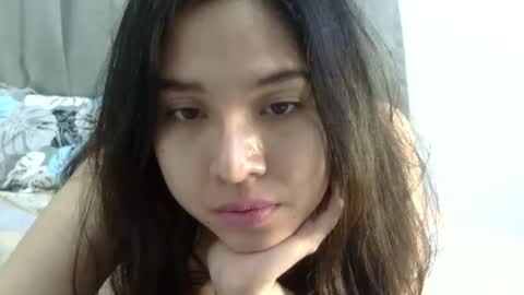 Liz Gwyneth Charlota online show from April 30, 6:35 pm