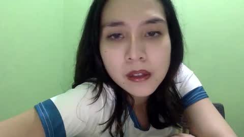 Liz Gwyneth Charlota online show from May 3, 2:53 pm