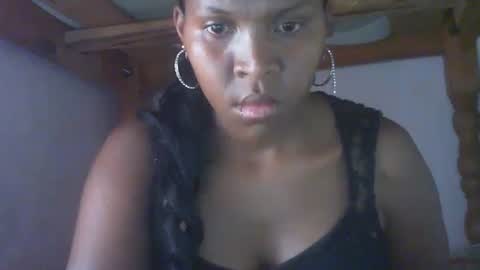 couleur_vanille online show from February 20, 7:12 am