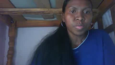 couleur_vanille online show from December 4, 11:19 am