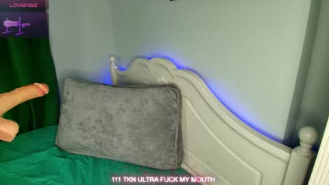 Eva online show from November 14, 7:08 am