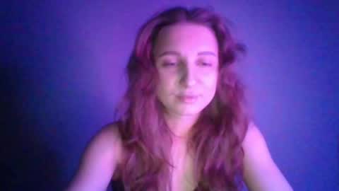 crazy_kisses_ online show from April 4, 3:00 pm