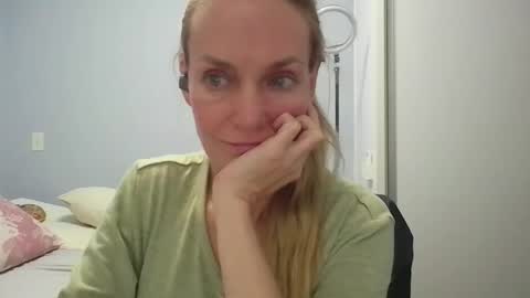 Anny online show from May 2, 12:36 am