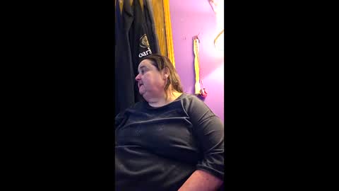 crazygirl802 online show from May 18, 10:38 pm