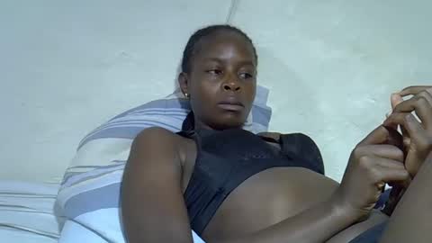 creamy_pussie online show from March 17, 10:08 am