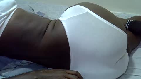 creamy_pussie online show from May 20, 6:49 pm