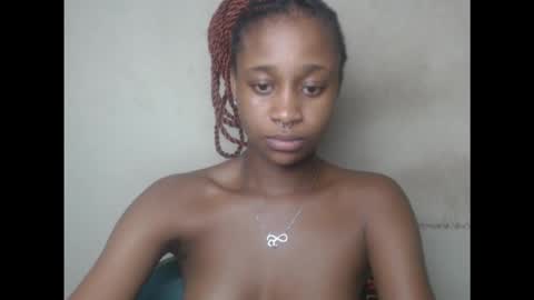 creamyxmuffin online show from September 11, 4:29 pm