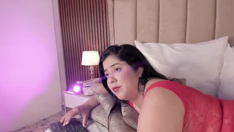 criss  spiicy online show from March 15, 6:10 pm