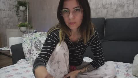 crissy_love online show from December 9, 11:03 pm