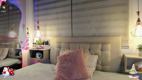 Cristal online show from December 16, 4:29 am