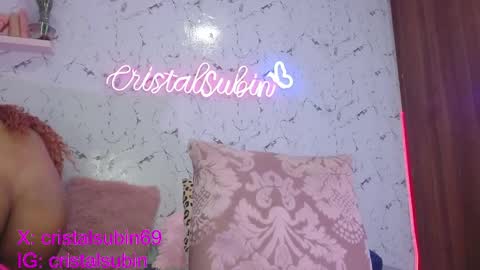 Snapshot of cristal_subin69 chatting on December 30, 10:23 pm STEFANYIG cristalsubin online show from December 30, 10:23 pm