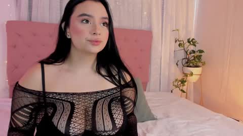Cristal Cute  online show from January 16, 12:20 pm