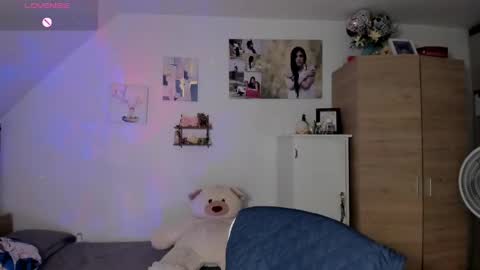 veronika online show from May 26, 2:55 am