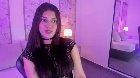 C R I S T I N online show from May 27, 2:30 am