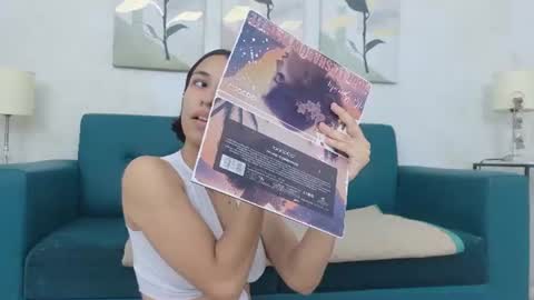Cris  online show from July 1, 7:24 pm