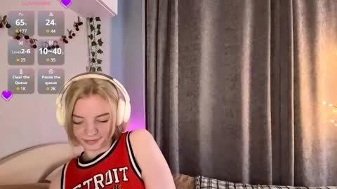 Marry online show from May 22, 3:54 pm