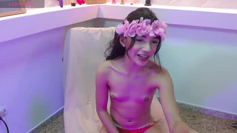 Cristin online show from October 25, 2:19 am