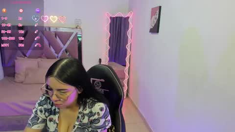 cristy_tay online show from March 24, 12:10 pm