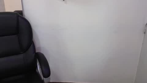 Cry online show from October 28, 10:58 pm