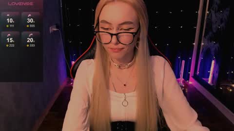 crybambi online show from May 18, 7:36 am