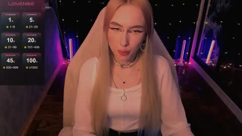 crybambi online show from May 22, 10:24 am