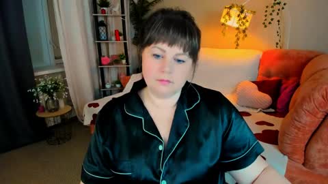 Anna online show from June 5, 11:22 pm
