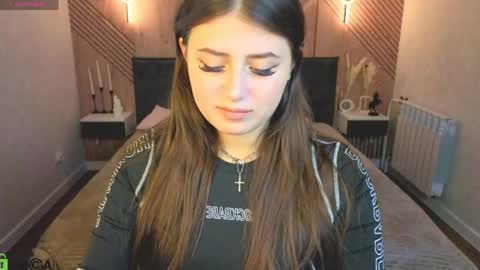 Crystal  Lacee online show from May 17, 12:54 am