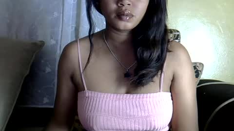 crystalbellax online show from July 7, 6:16 am