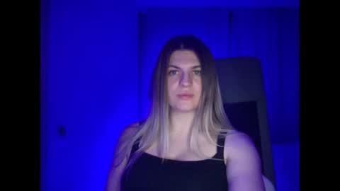 crystalblush01 online show from March 28, 7:35 pm