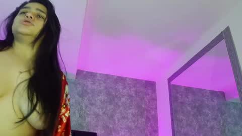 Crystal online show from May 18, 6:36 pm