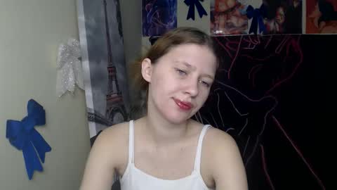 Stella online show from February 24, 8:02 am