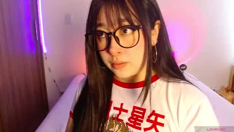 Olivia  online show from May 13, 1:39 pm