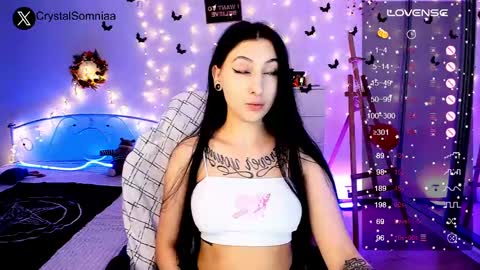 Sasha    Make me moan with patterns   good music here  online show from December 11, 11:32 pm