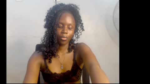 sophie online show from May 11, 8:38 am