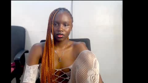 sophie online show from June 20, 9:57 am
