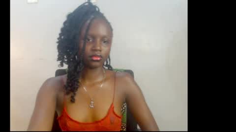 sophie online show from May 21, 7:06 am
