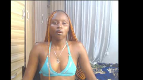 sophie online show from June 28, 4:13 pm