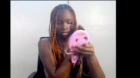 sophie online show from June 24, 6:45 am