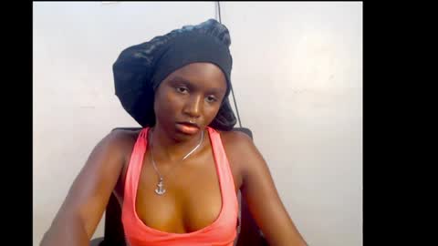 sophie online show from July 9, 8:06 am