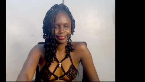 sophie online show from May 24, 2:16 pm
