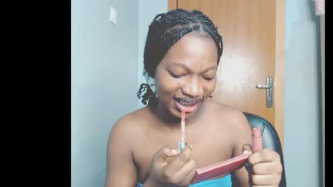 cumebony_petit online show from May 18, 6:08 am