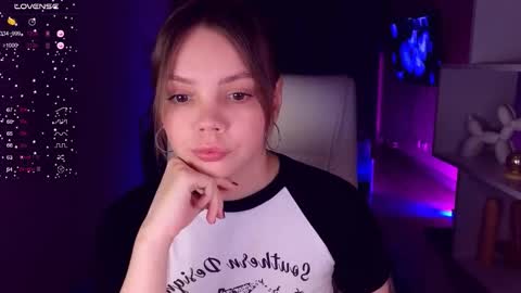 Eva online show from September 29, 4:56 pm