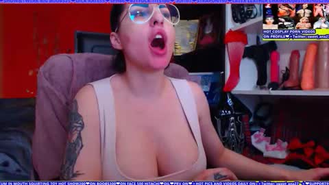 cuminmenowbby online show from May 21, 5:11 pm