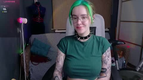 CUMpotikEve online show from October 20, 2:47 am